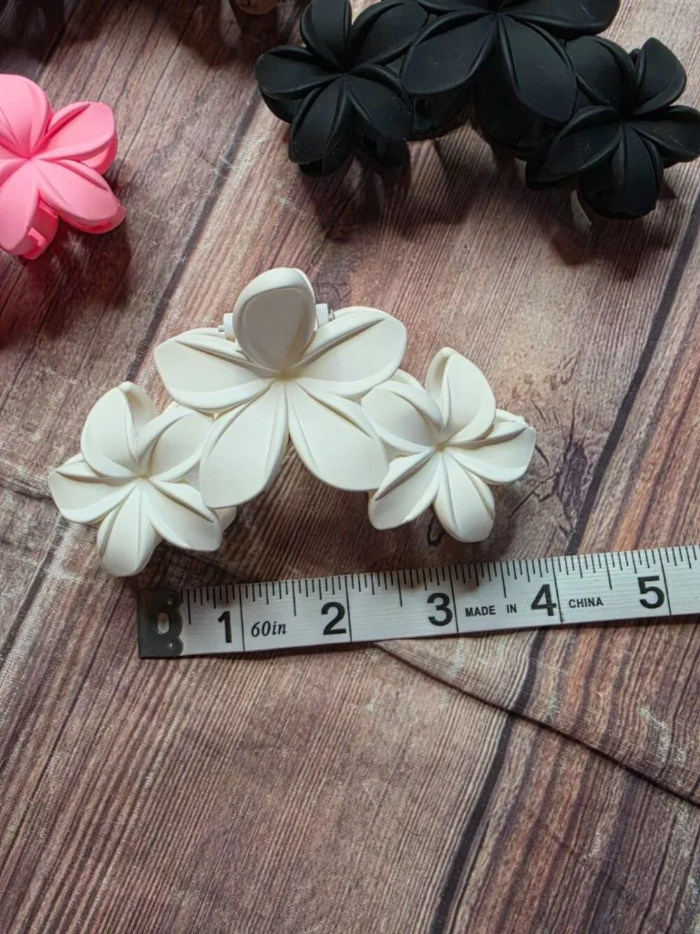 5/$15 Plumeria Flower Hair Claw Clips